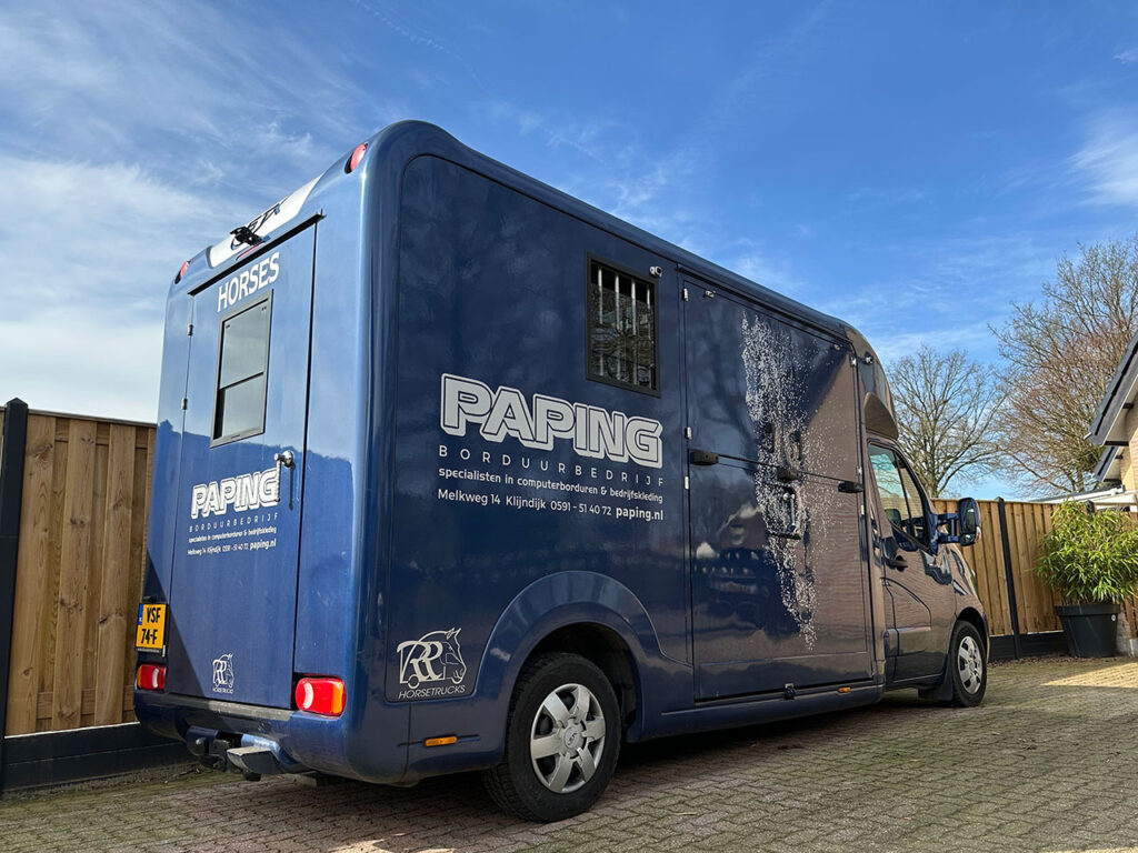 Paping ook sponsor van de paardensport